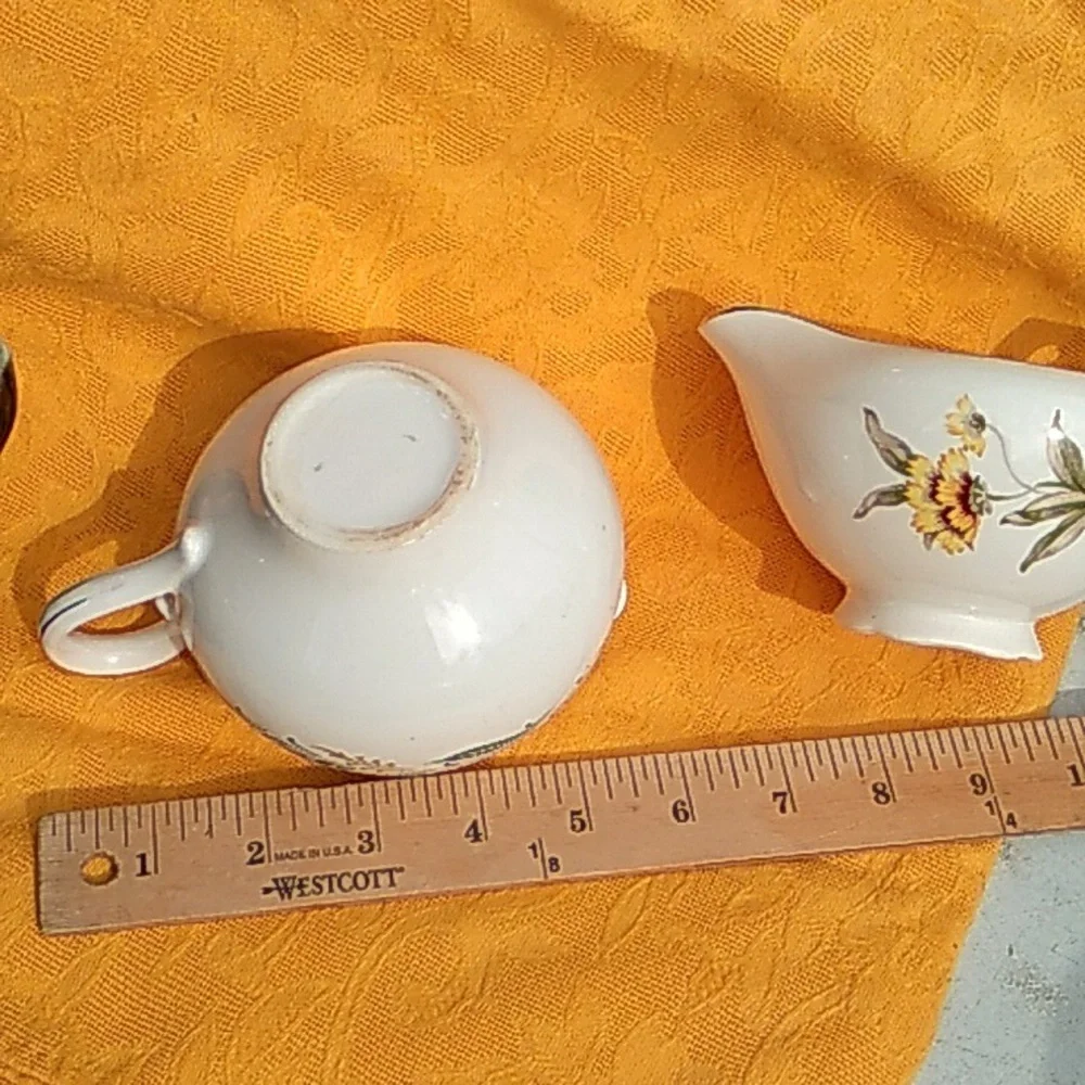Vintage ⚜️ listing